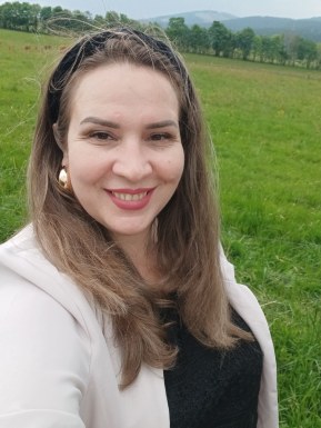 <span>Yuliia, 46</span> <span style='width: 25px; height: 16px; float: right; background-image: url(/bitmaps/flags_small/DE.PNG)'> </span><br><span>Langelsheim, Germany</span> <input type='button' class='joinbtn' style='float: right' value='JOIN NOW' />