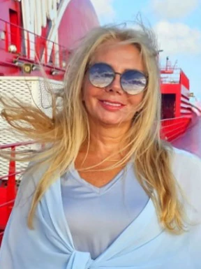 Russian women for dating / Ukrainisan women for dating / Polish women for dating